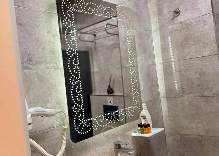 White Moon Apartahotel 4*