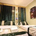 Apartmanhotel White Moon