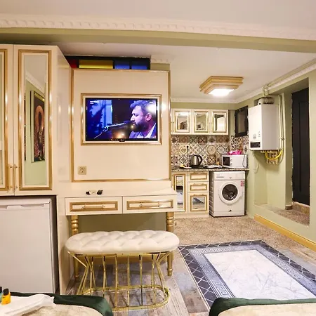 White Moon Lägenhetshotell Istanbul