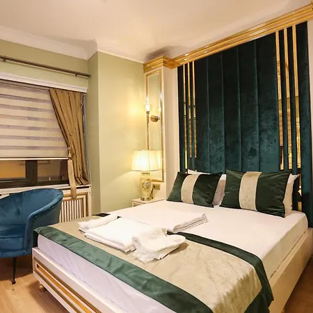 Whitemoon Taksim شقة فندقية *