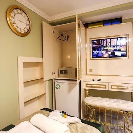 White Moon Lägenhetshotell Istanbul