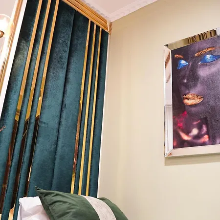 White Moon Lägenhetshotell Istanbul