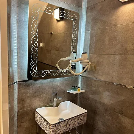 White Moon Lägenhetshotell Istanbul